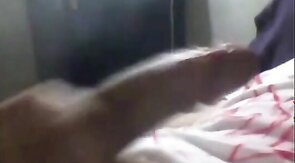 I masturbate grabandome until I leave