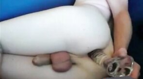 Pale Bubble Ass Playing with a Big Dildo