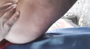 maduro me folla en aparcamiento