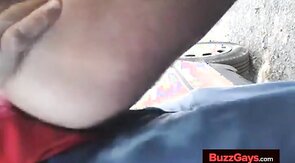 maduro me folla en aparcamiento