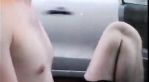 Exhibition Young Guy jacks in traffic