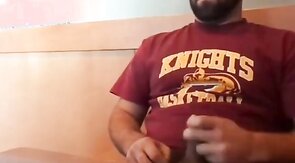 Bearded Bro Public Jerk Off in A Coffee Shop