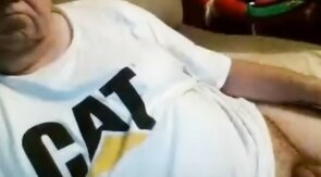 old man jerking in chat