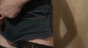 Sissy Striptease in New Daisy Dukes