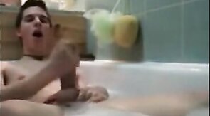 Twink jerking off in bathtub
