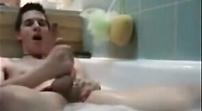 Twink jerking off in bathtub