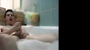 Twink jerking off in bathtub