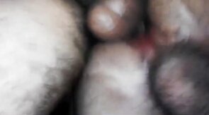 se vienen adentro de mi culo