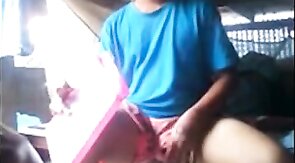 Tarado mostrando pau no barco