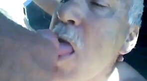 Papai disse que ia pescar