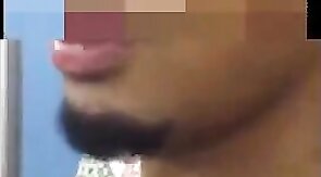 Putaria em banheirao publico