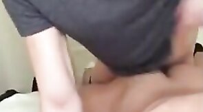 Le kao  mete a pomba no outro