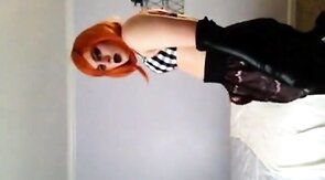 Emo Crossdresser Cums for You