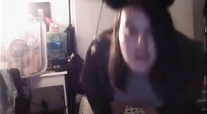 Chubby Crossdresser Shakes His Booty