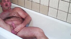 Daddy's Golden Shower