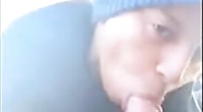 Twink chupa rolao e leva gala no carro