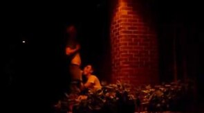 Sexo gay en callejón - Video amateur de hombresencalzones