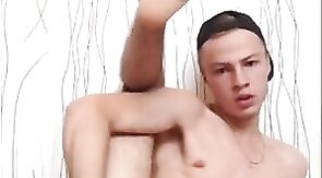 Self-Fisting Fun on Webcam